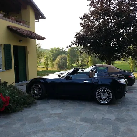 아파트 Relais Cascina San Martino *