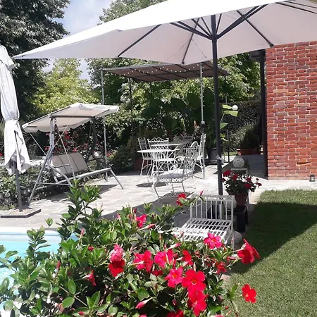 Relais Cascina San Martino Διαμέρισμα *